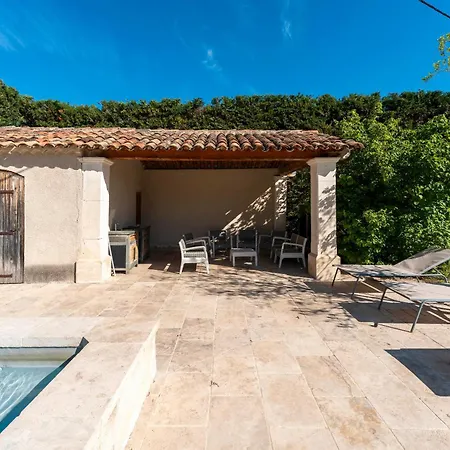 Holiday home Mas De Charme Sur Durance *